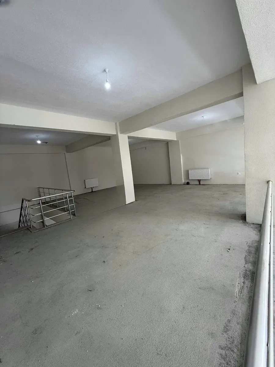 Yakutiye Terminal'da 270 m² Kiralık İş Yeri - 4