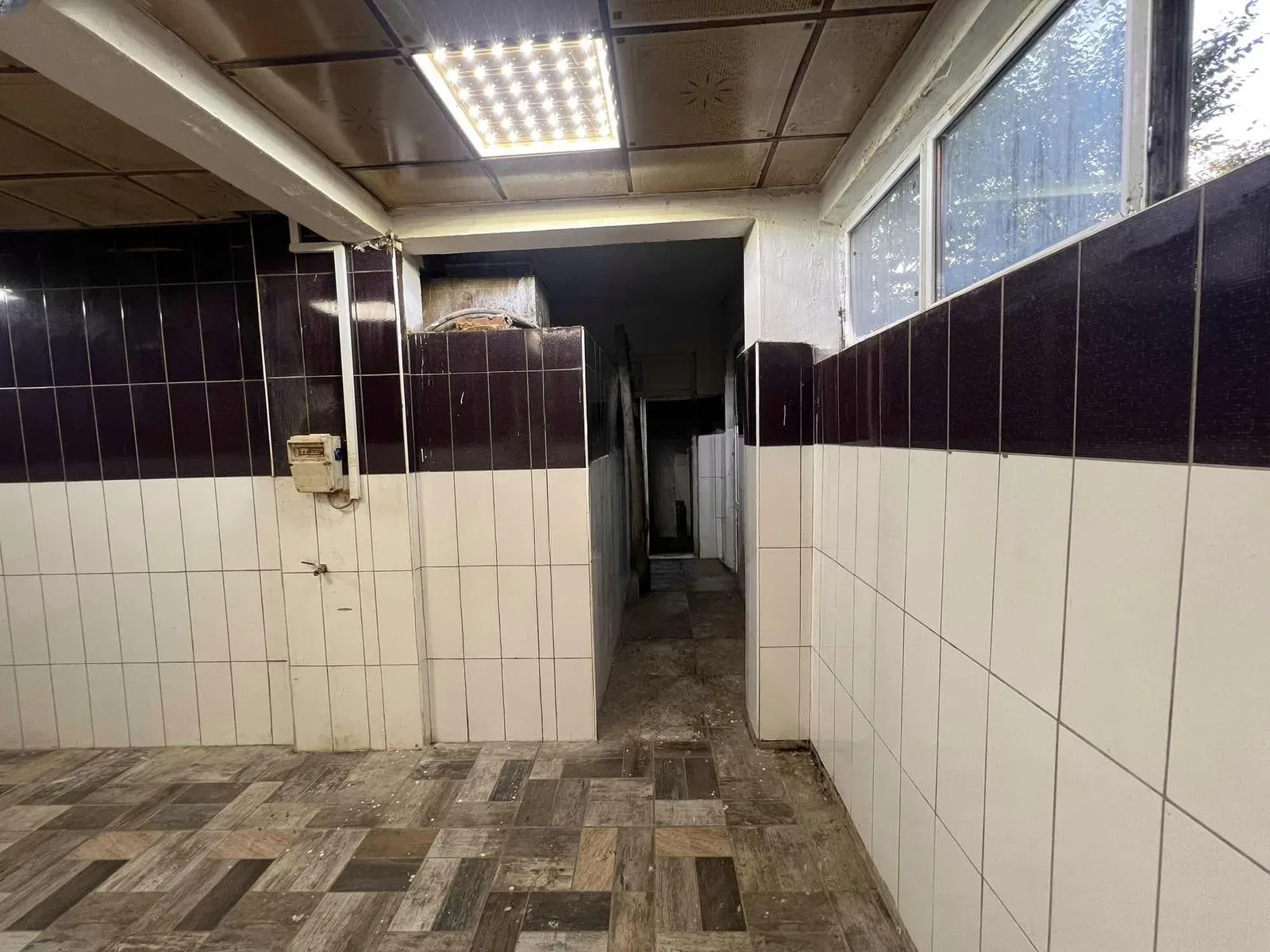 Yakutiye Lalapaşa'da 330 m² Satılık İş Yeri - 5