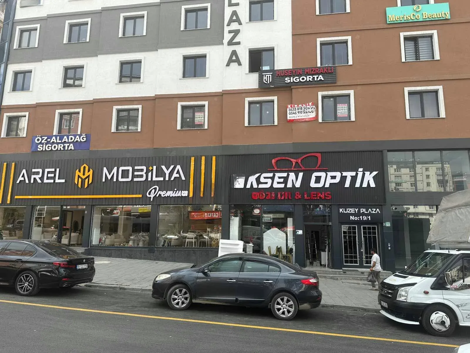 Yakutiye Lalapaşa'da 120 m² Satılık İş Yeri - 2