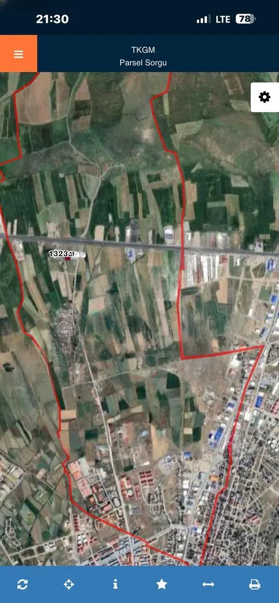 Yakutiye Cedit'te 3200 m² Satılık Arsa - 1