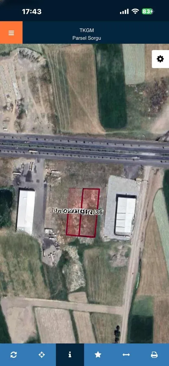 Yakutiye Cedit'te 3200 m² Satılık Arsa - 2