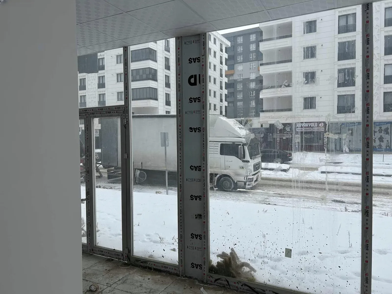Palandöken Hüseyin Avni Ulaş'ta 135 m² Kiralık İş Yeri - 5