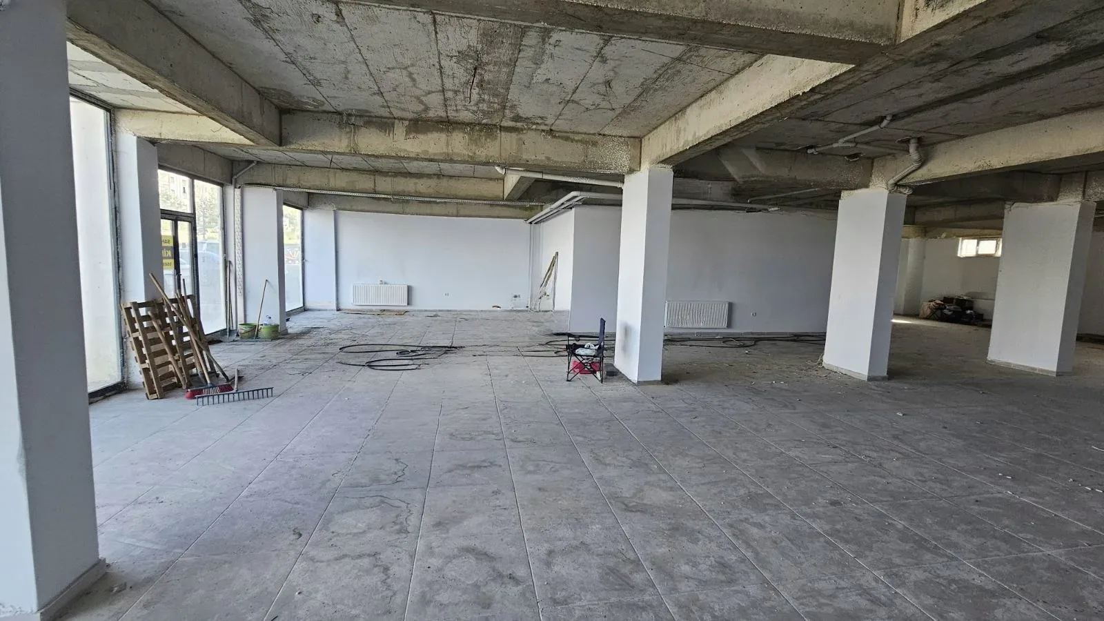 Yakutiye Terminal'da 250 m² Kiralık İş Yeri - Fotoğraf 8
