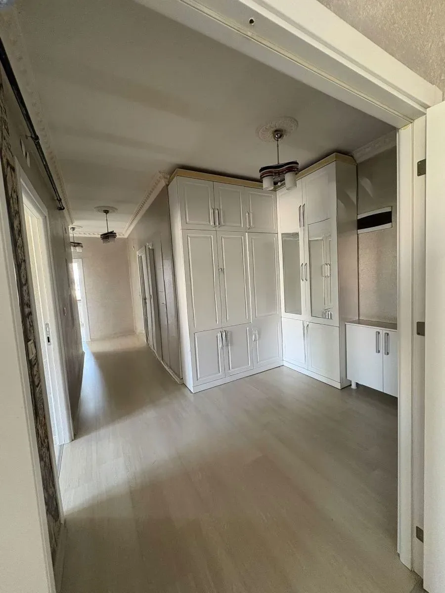 Yakutiye Lalapaşa'da 105 m² Kiralık Daire - Fotoğraf 7