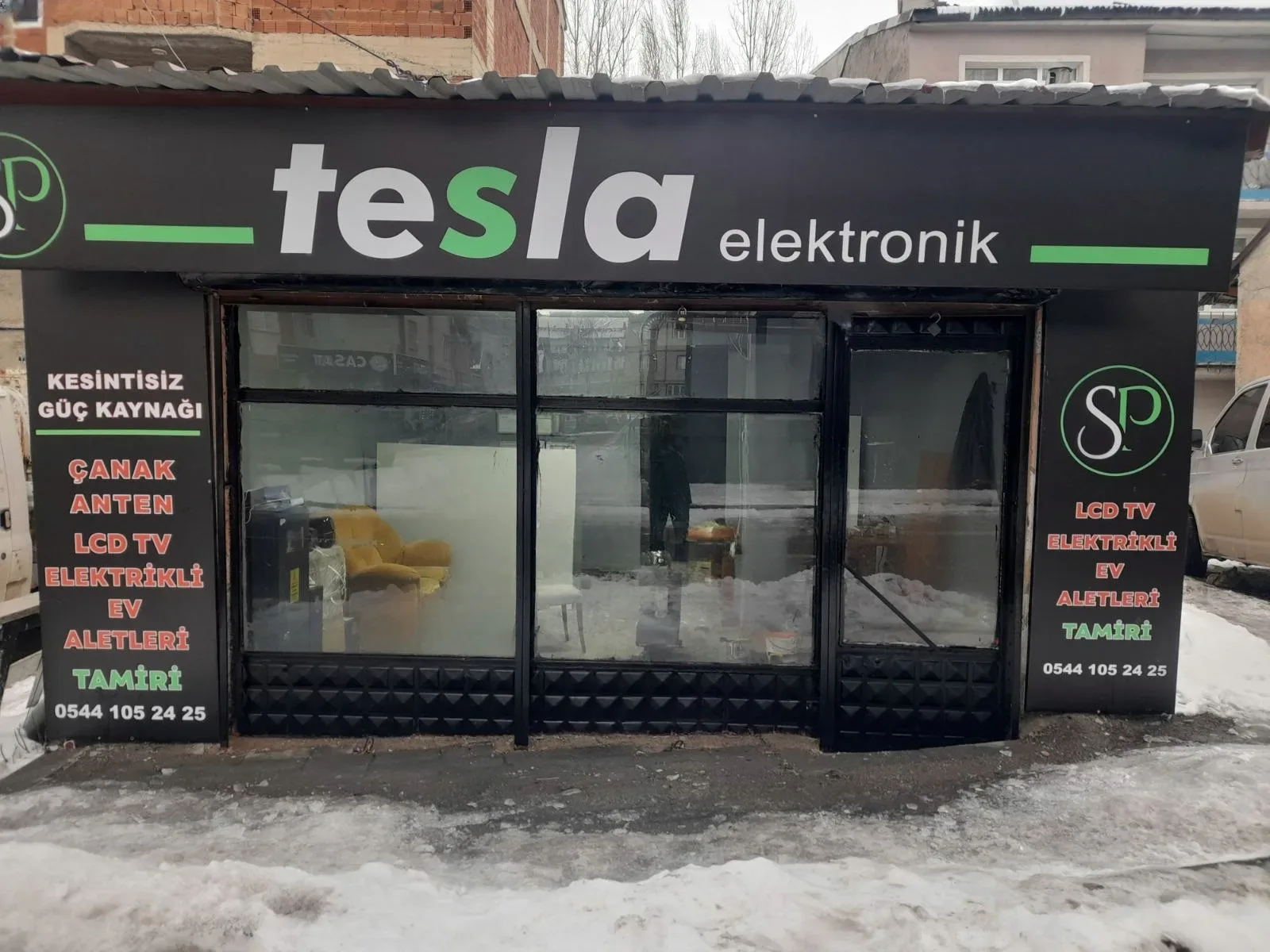 Palandöken Yunusemre'de 100 m² Satılık İş Yeri - 2