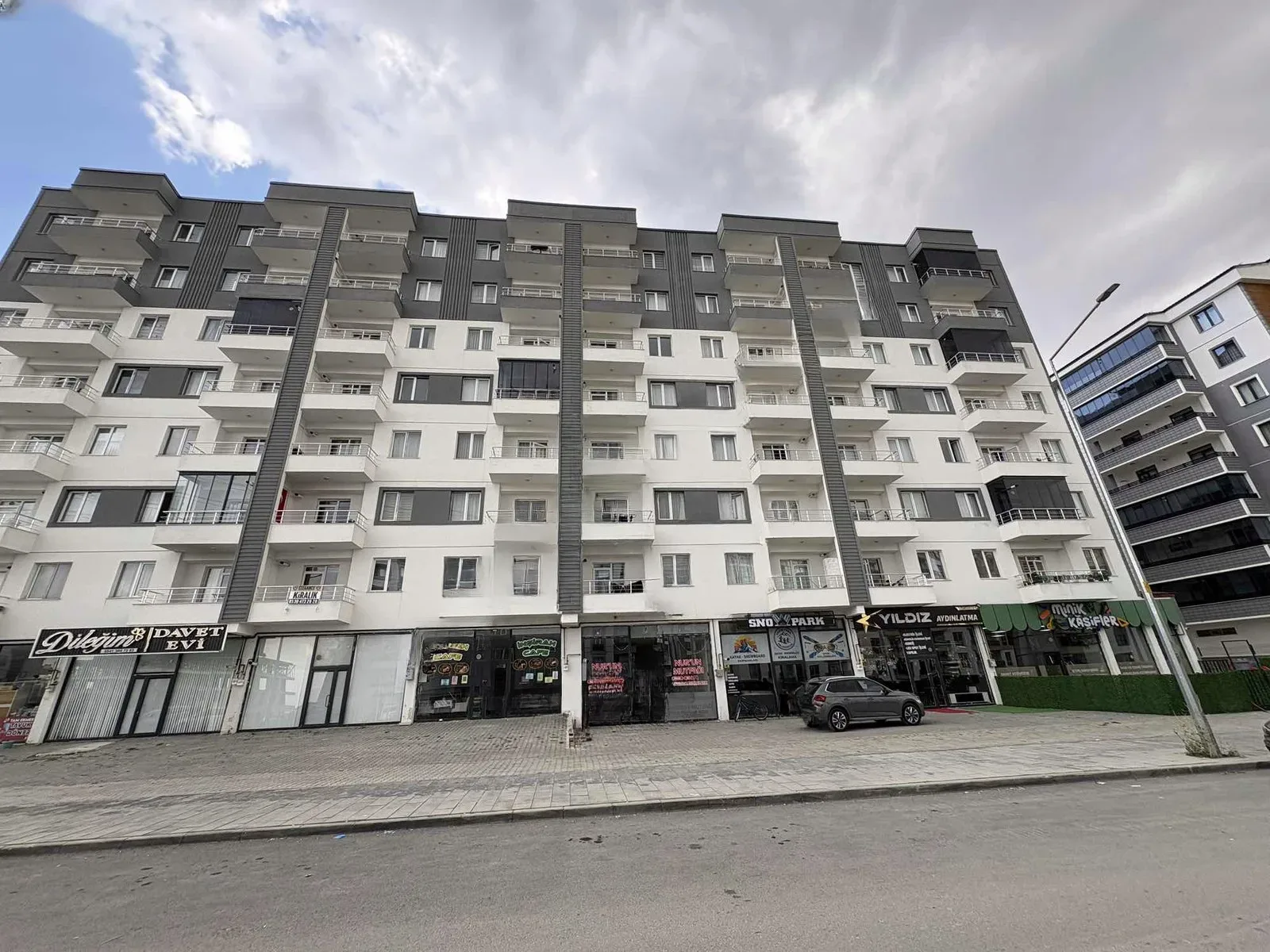 Palandöken Hüseyin Avni Ulaş'ta 85 m² Satılık Villa - Fotoğraf 17
