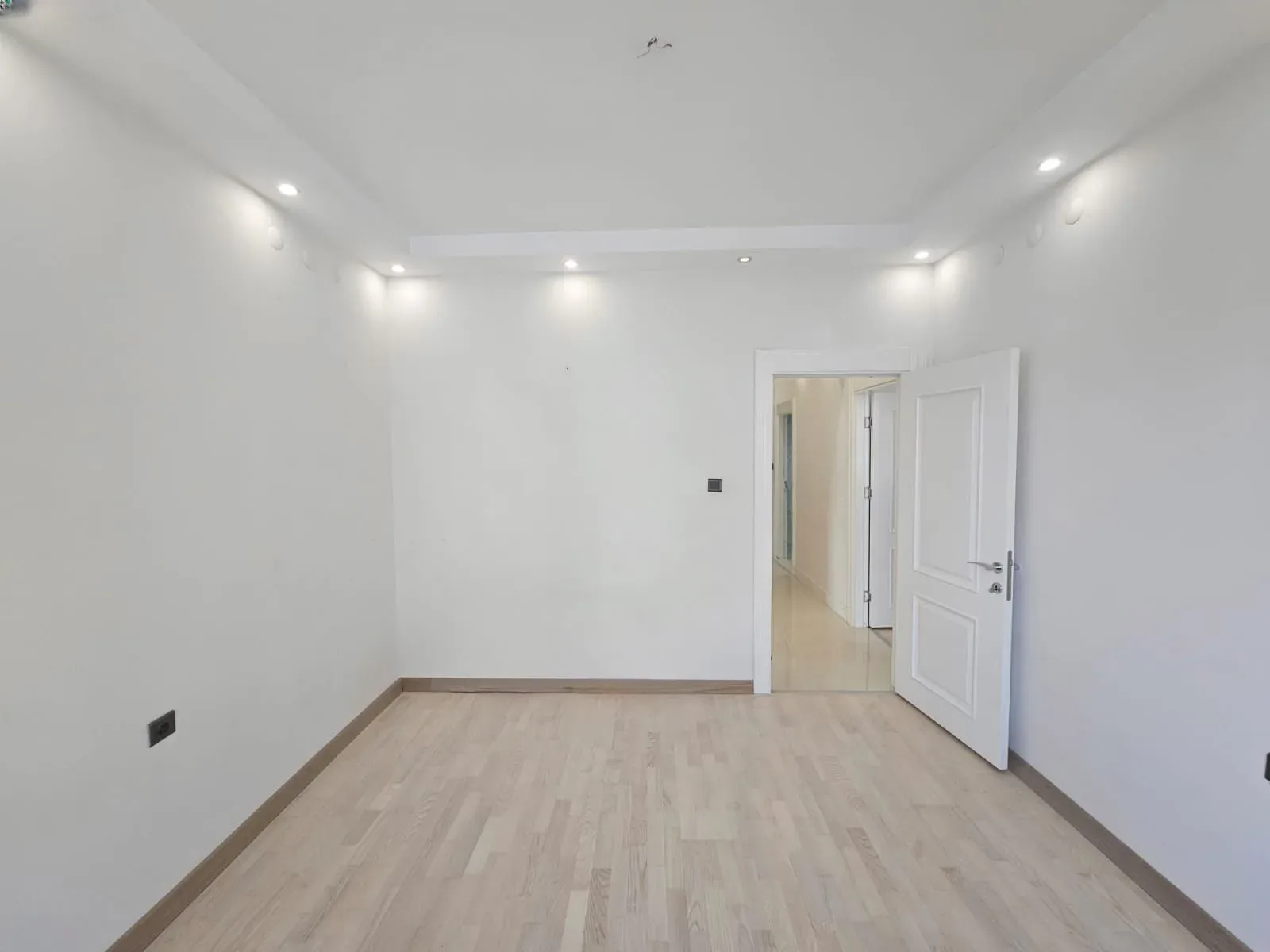 Palandöken Hüseyin Avni Ulaş'ta 175 m² Satılık Daire - Fotoğraf 15