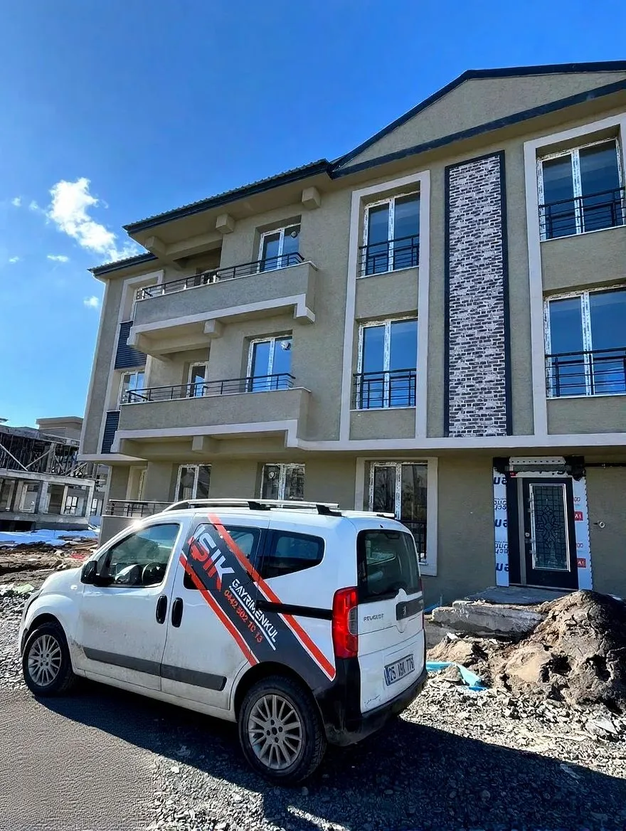 90M² ERZURUM SATILIK 2+1 DAİRE AZIZIYE SIFIR