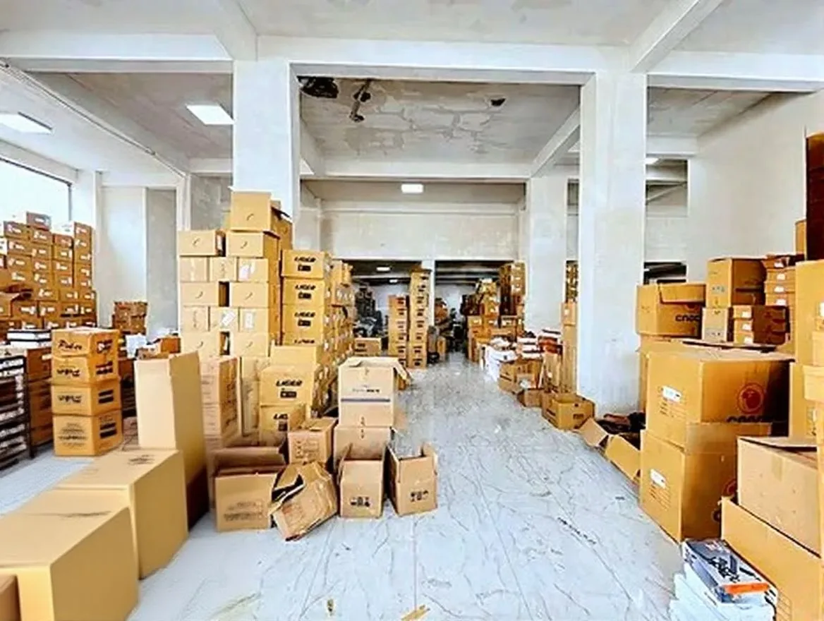 KİRALIK DÜKKAN ERZURUM YAKUTIYE KURTULUŞ MH. 1100M²