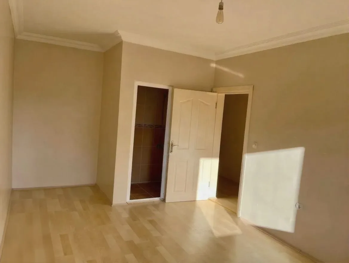 ERZURUM KİRALIK MERKEZİ ISITMALI 3+1 DAİRE | 175M² YAKUTIYE - Fotoğraf 22