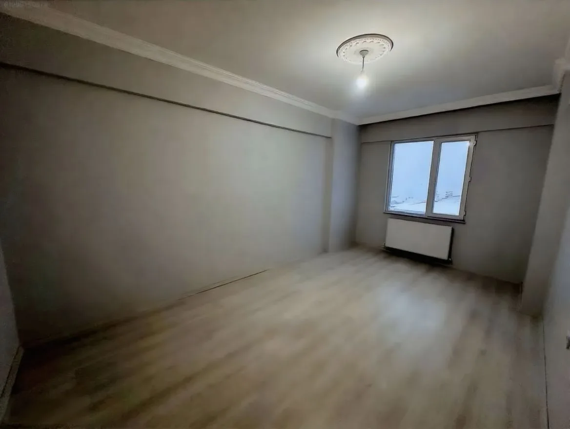 ERZURUM KİRALIK 3+1 DAİRE ARA/8 KAT 145M² YAKUTIYE