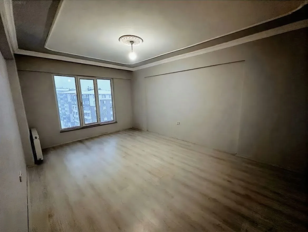 ERZURUM KİRALIK 3+1 DAİRE ARA/8 KAT 145M² YAKUTIYE