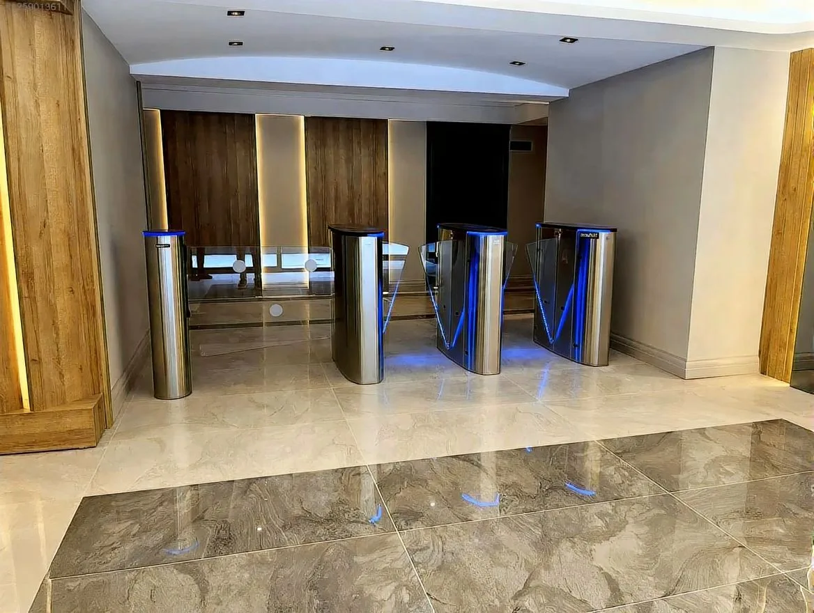 ERZURUM KİRALIK OFİS 125M² YAKUTIYE ARA KAT