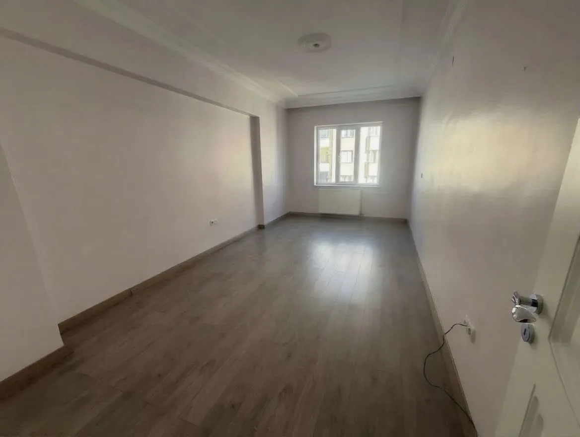 ERZURUM YAKUTIYE KİRALIK 4+1 DAİRE 220M² MERKEZİ ISITMALI - Fotoğraf 10
