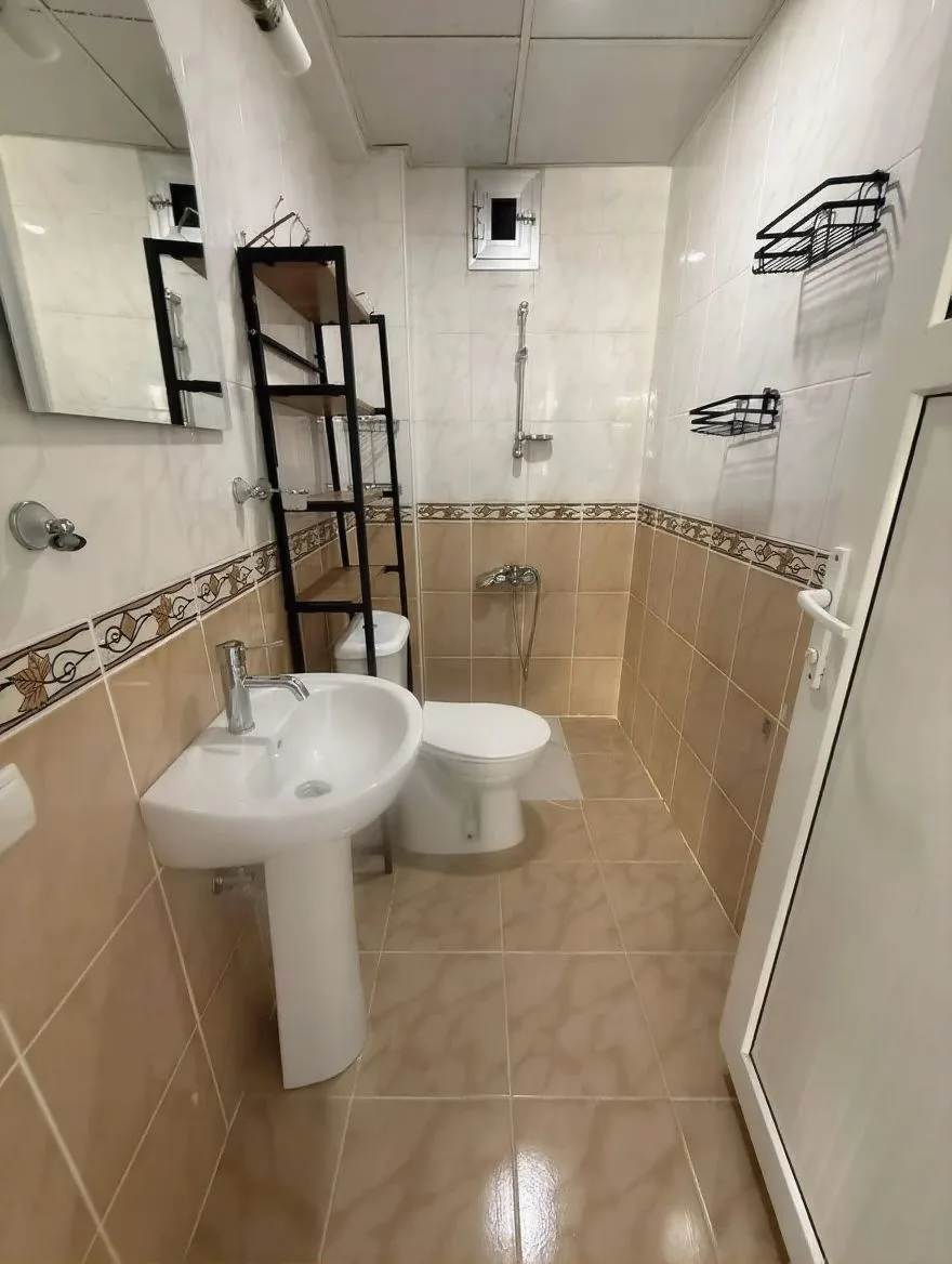 ERZURUM YAKUTIYE KİRALIK 4+1 DAİRE 220M² MERKEZİ ISITMALI - Fotoğraf 16