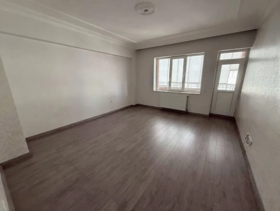 ERZURUM YAKUTIYE KİRALIK 4+1 DAİRE 220M² MERKEZİ ISITMALI - Fotoğraf 27