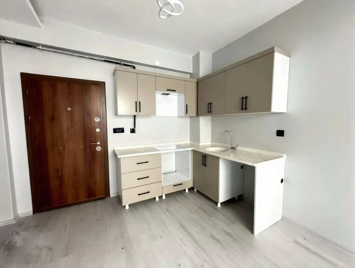1+1 SATILIK DAİRE ERZURUM/AZIZIYE 40M² ARA/3