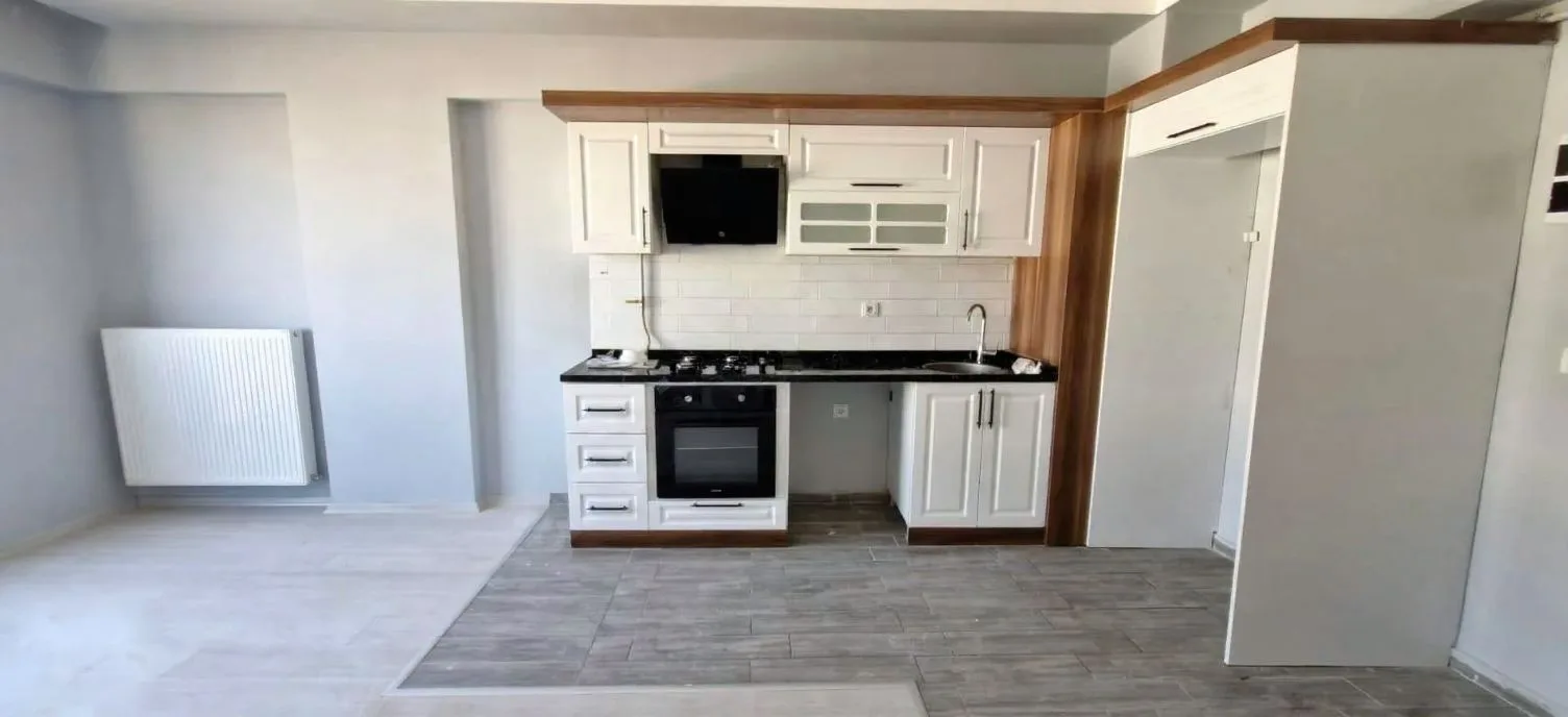 45M² ERZURUM SATILIK 1+1 DAİRE AZIZIYE YENİ