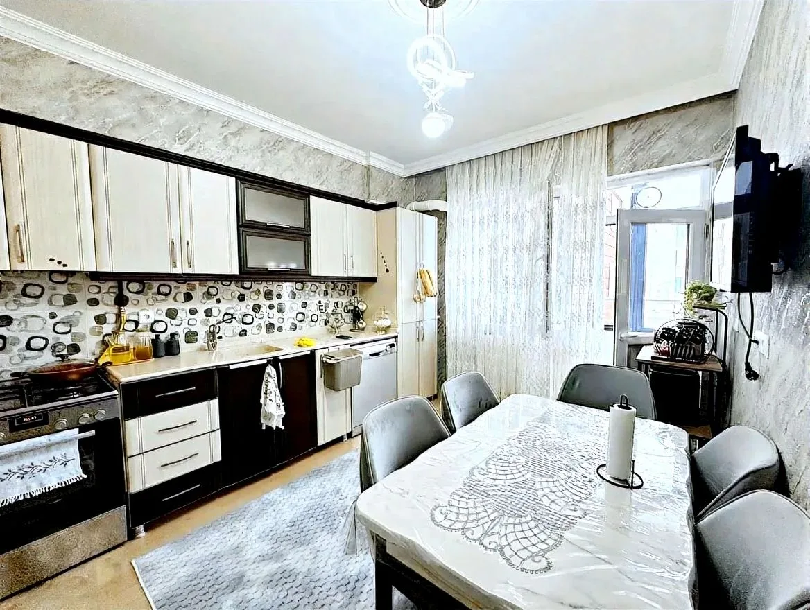 ERZURUM YAKUTIYE SATILIK 3+1 DAİRE KURTULUŞ MH. 150M²