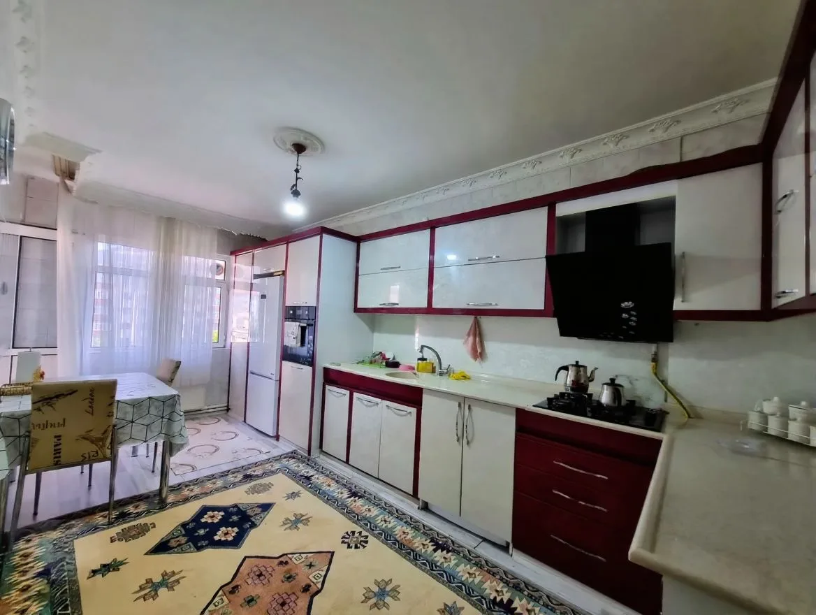 ERZURUM PALANDÖKEN SATILIK 3+1 DAİRE 145M² SİTE İÇİ
