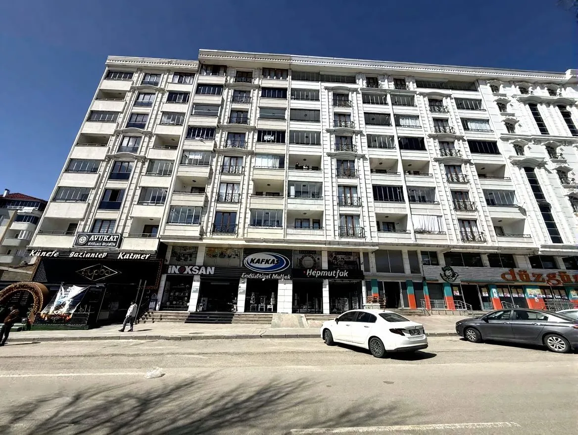 ERZURUM SATILIK MERKEZİ ISITMALI 3+1 DAİRE | 145M² YAKUTIYE