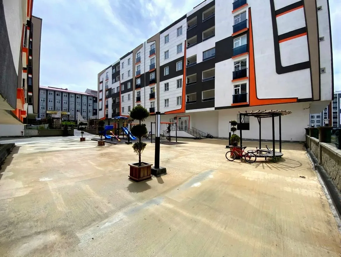 ERZURUM SATILIK 4+1 DAİRE GİRİŞ KAT KAT 186M² PALANDÖKEN