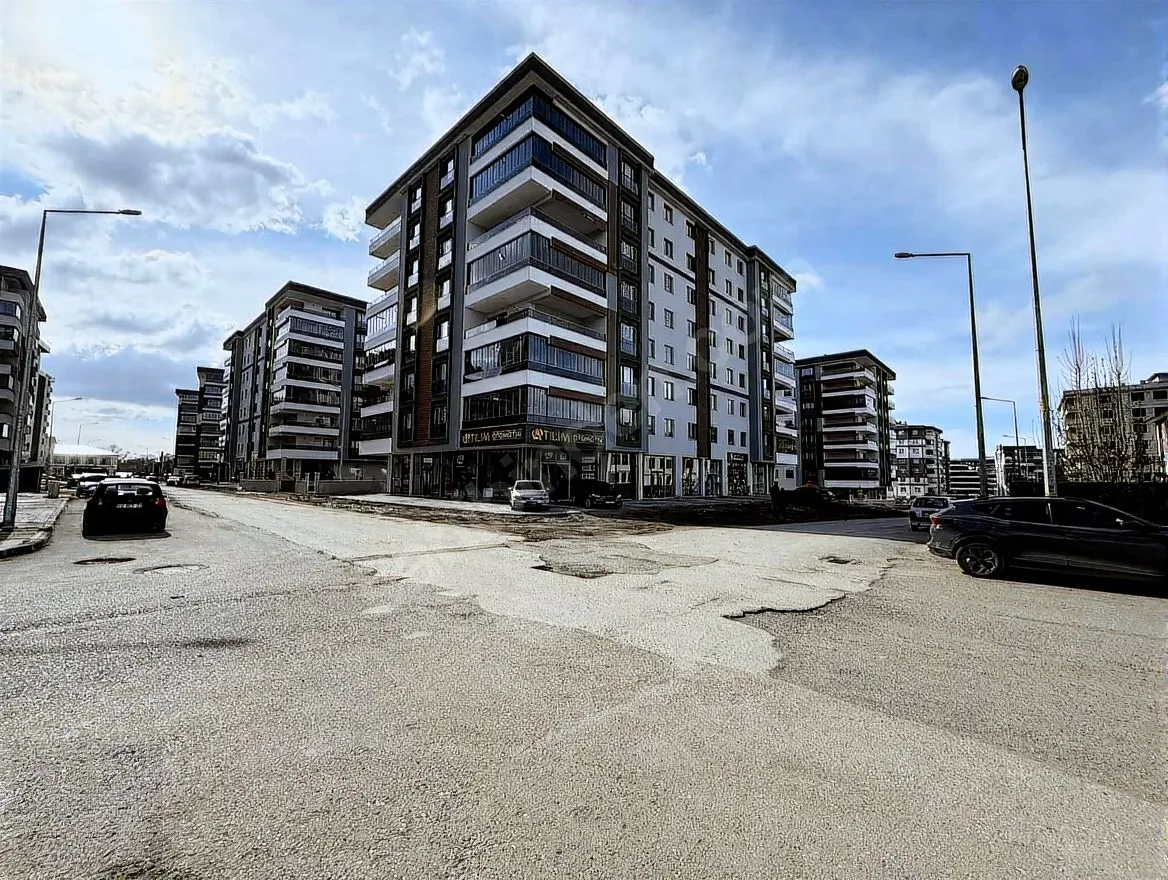 4+1 SATILIK DAİRE ERZURUM/YAKUTIYE 190M² ARA/7