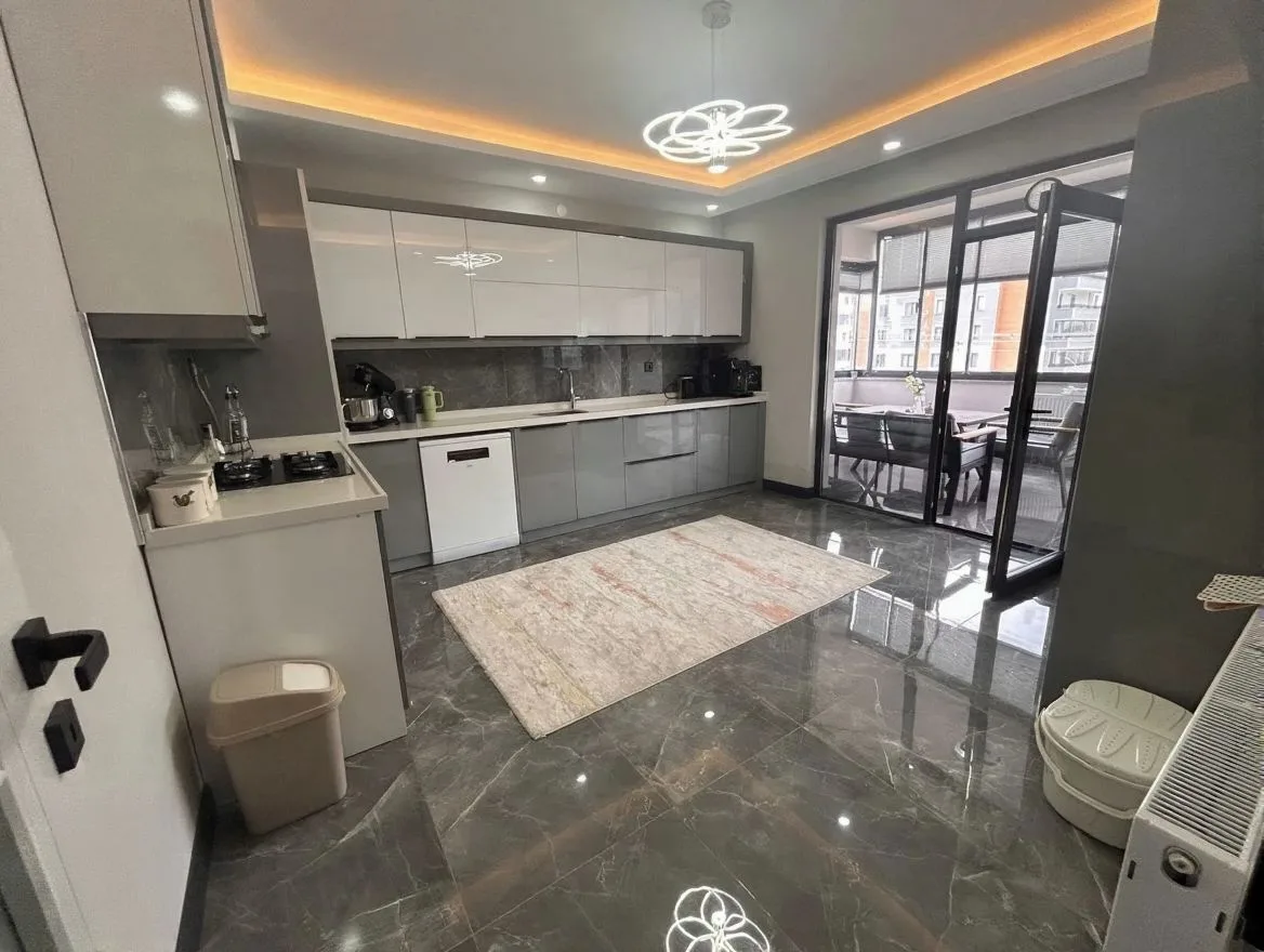 160M² ERZURUM SATILIK 4+1 DAİRE PALANDÖKEN YENİ