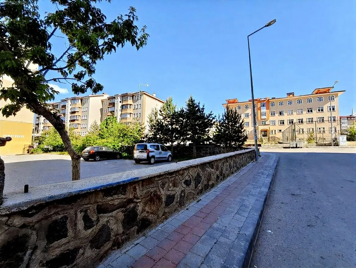 145M² ERZURUM SATILIK 3+1 DAİRE PALANDÖKEN SİTE İÇİ - Fotoğraf 28