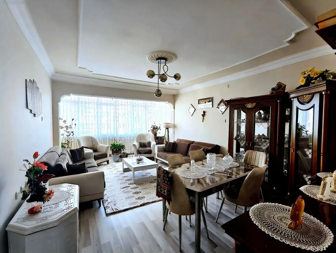 145M² ERZURUM SATILIK 3+1 DAİRE PALANDÖKEN SİTE İÇİ