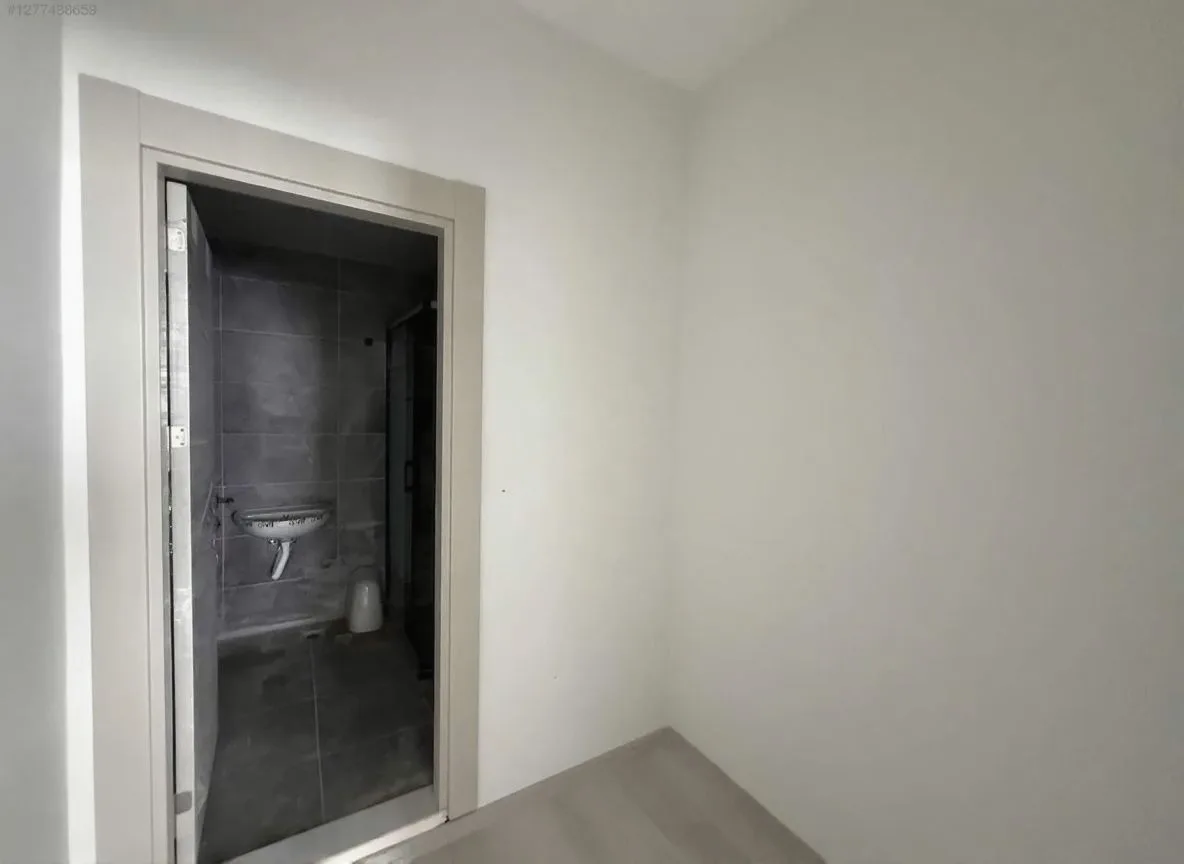 ERZURUM YAKUTIYE SATILIK 4+1 DAİRE 170M² SIFIR