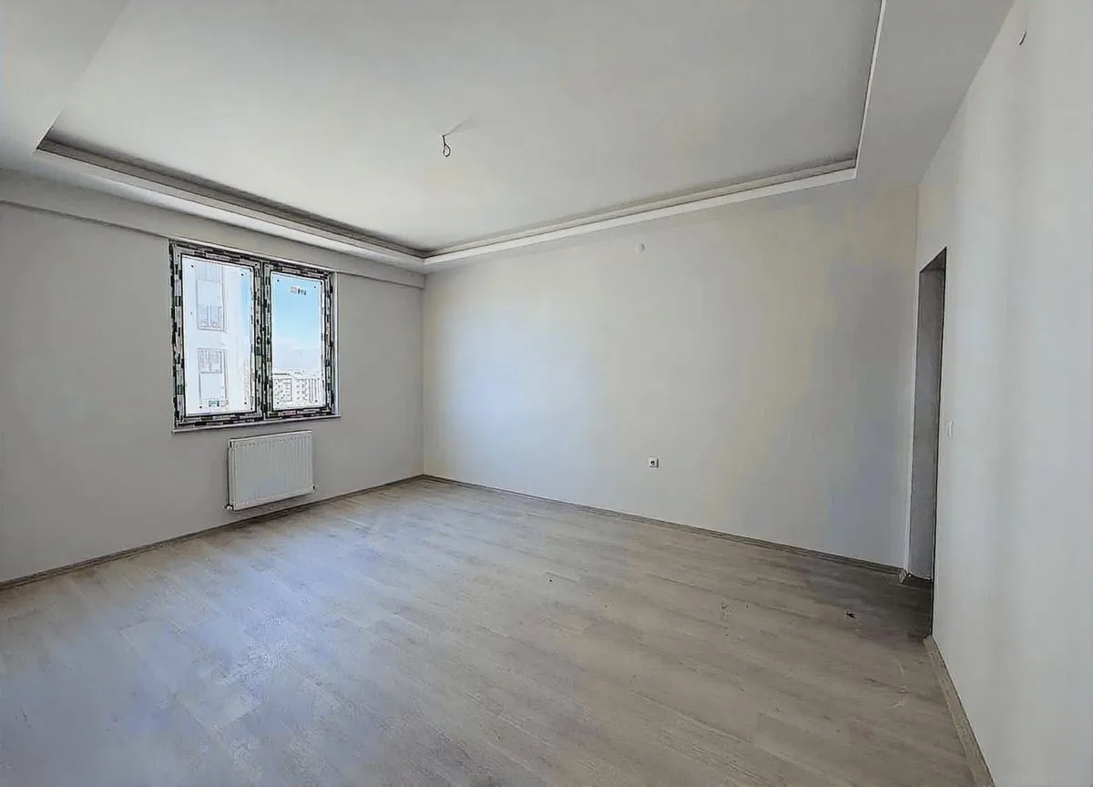ERZURUM YAKUTIYE SATILIK 4+1 DAİRE 170M² SIFIR
