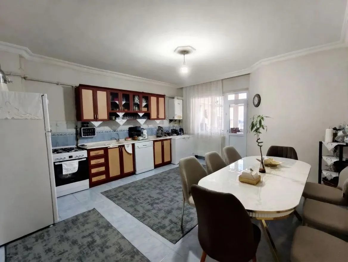 ERZURUM SATILIK 3+1 DAİRE 180M² PALANDÖKEN ÇATI KATI