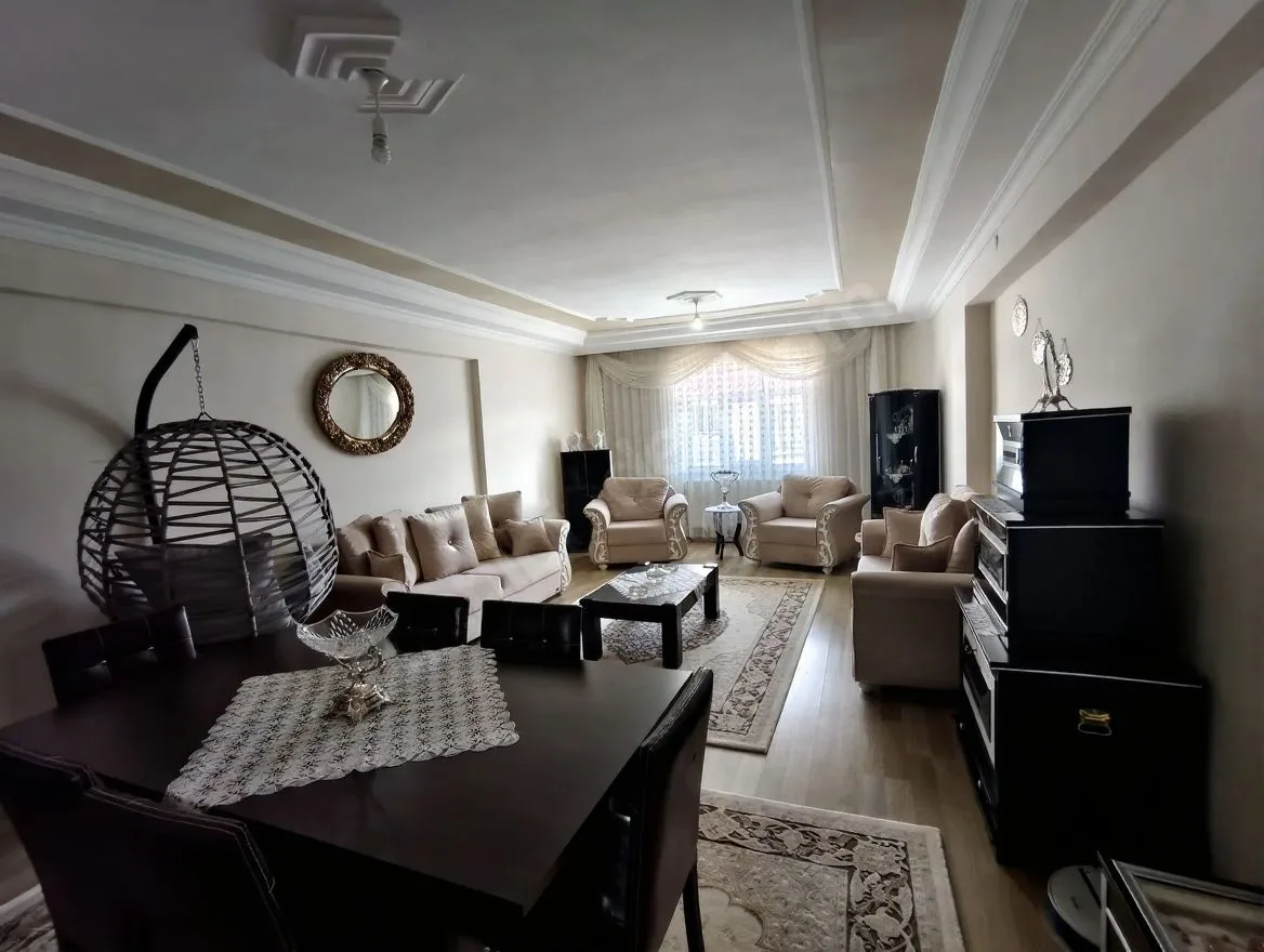 ERZURUM SATILIK 3+1 DAİRE 180M² PALANDÖKEN ÇATI KATI