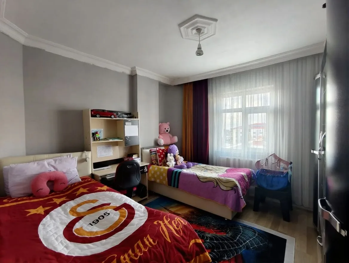ERZURUM SATILIK 3+1 DAİRE 180M² PALANDÖKEN ÇATI KATI - Fotoğraf 8