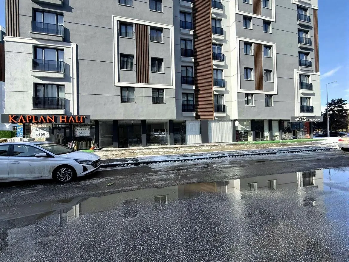 SATILIK DÜKKAN ERZURUM YAKUTIYE ÖMER NASUHI BILMEN MH. CADDE Ü...