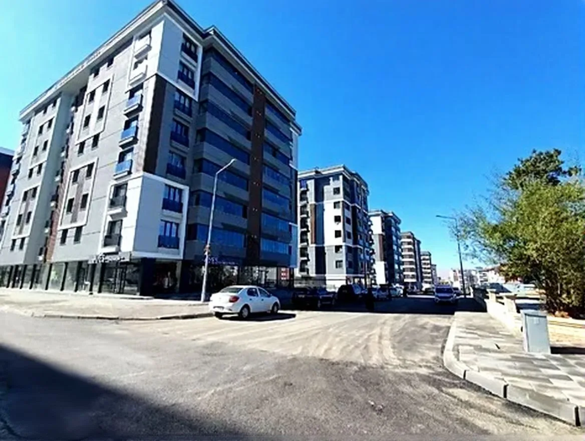 ERZURUM YAKUTIYE SATILIK DEPO 500M² - Fotoğraf 7