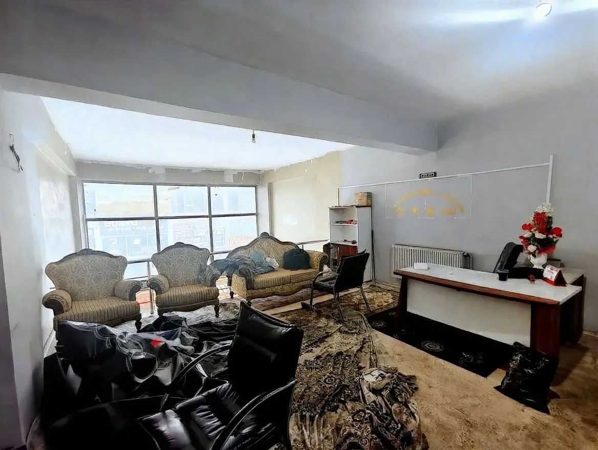 SATILIK DÜKKAN ERZURUM YAKUTIYE KURTULUŞ MH. 115M² - Fotoğraf 9