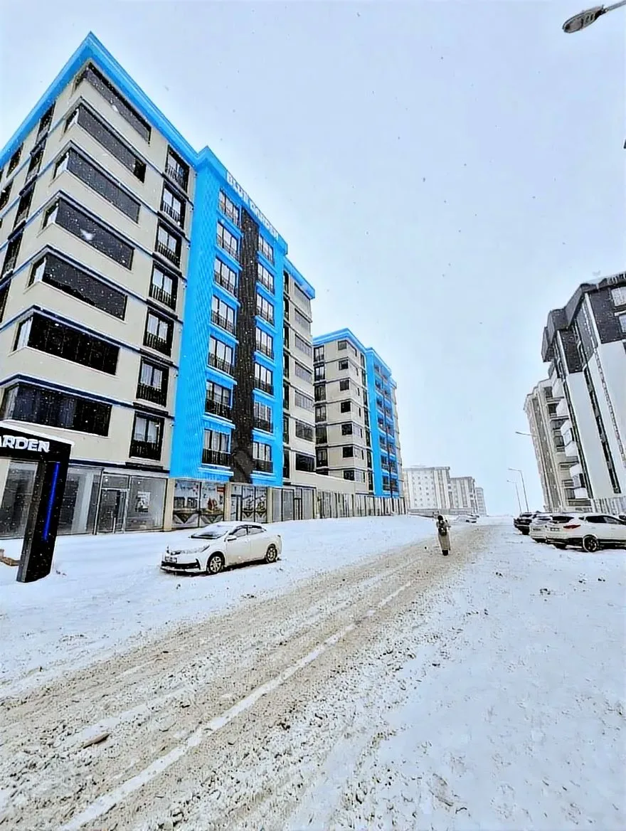 SATILIK DÜKKAN ERZURUM PALANDÖKEN HÜSEYIN AVNI ULAŞ MH. 122M²