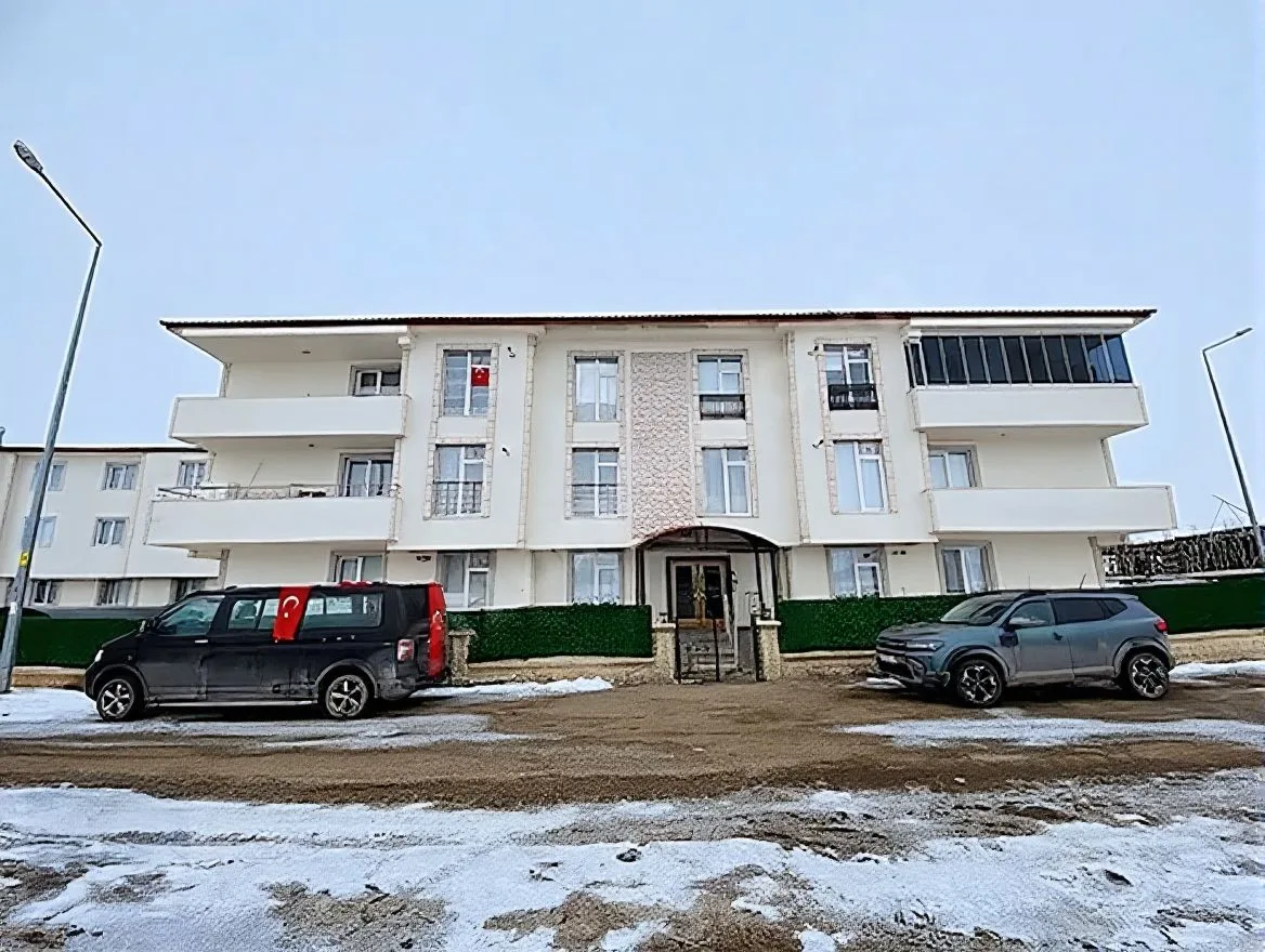 404M² SATILIK ARSA ERZURUM AZIZIYE - Fotoğraf 23