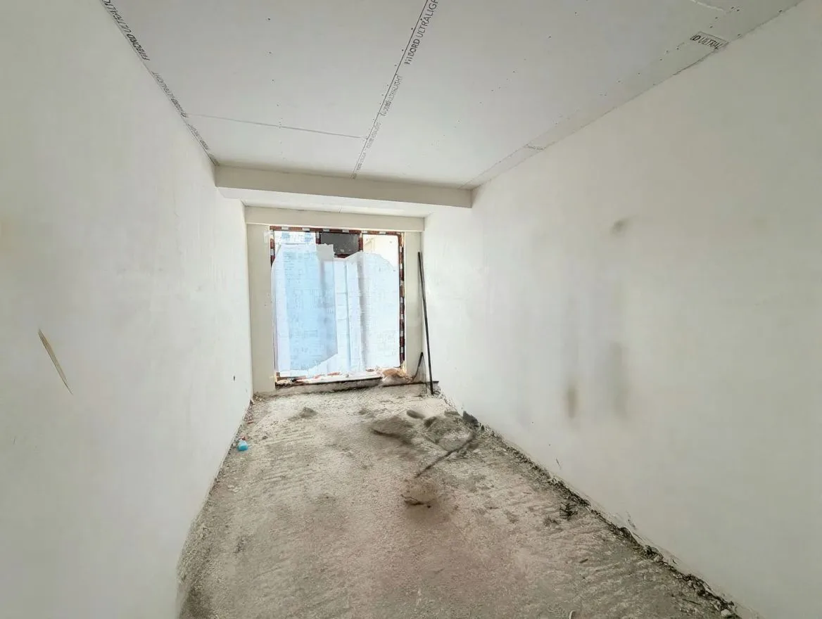 1+1 SATILIK DAİRE ERZURUM/AZIZIYE 46M² ÇATI KATI - Fotoğraf 8