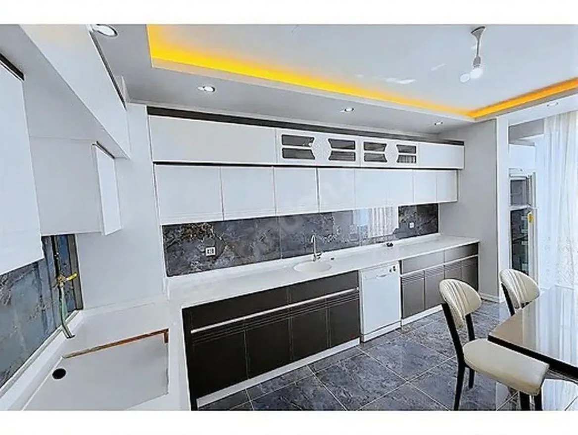 150M² ERZURUM SATILIK 3+1 DAİRE PALANDÖKEN YENİ