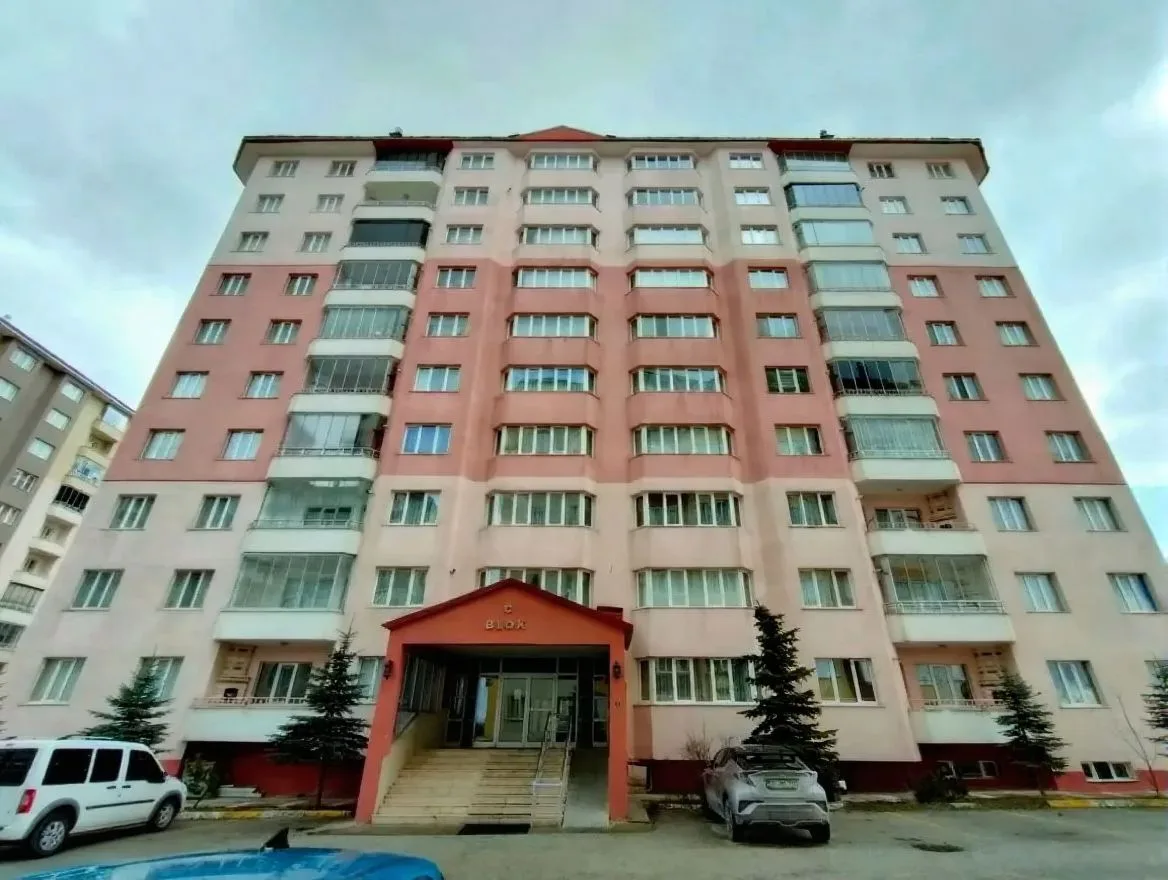 ERZURUM SATILIK 4+1 DAİRE | YAKUTIYE 220M² MERKEZİ ISITMALI - Fotoğraf 21