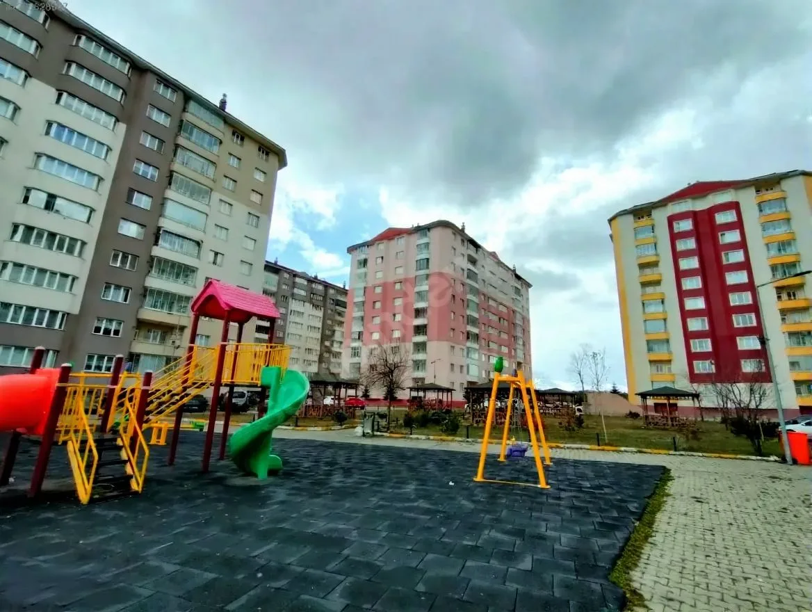 ERZURUM SATILIK 4+1 DAİRE | YAKUTIYE 220M² MERKEZİ ISITMALI - Fotoğraf 22