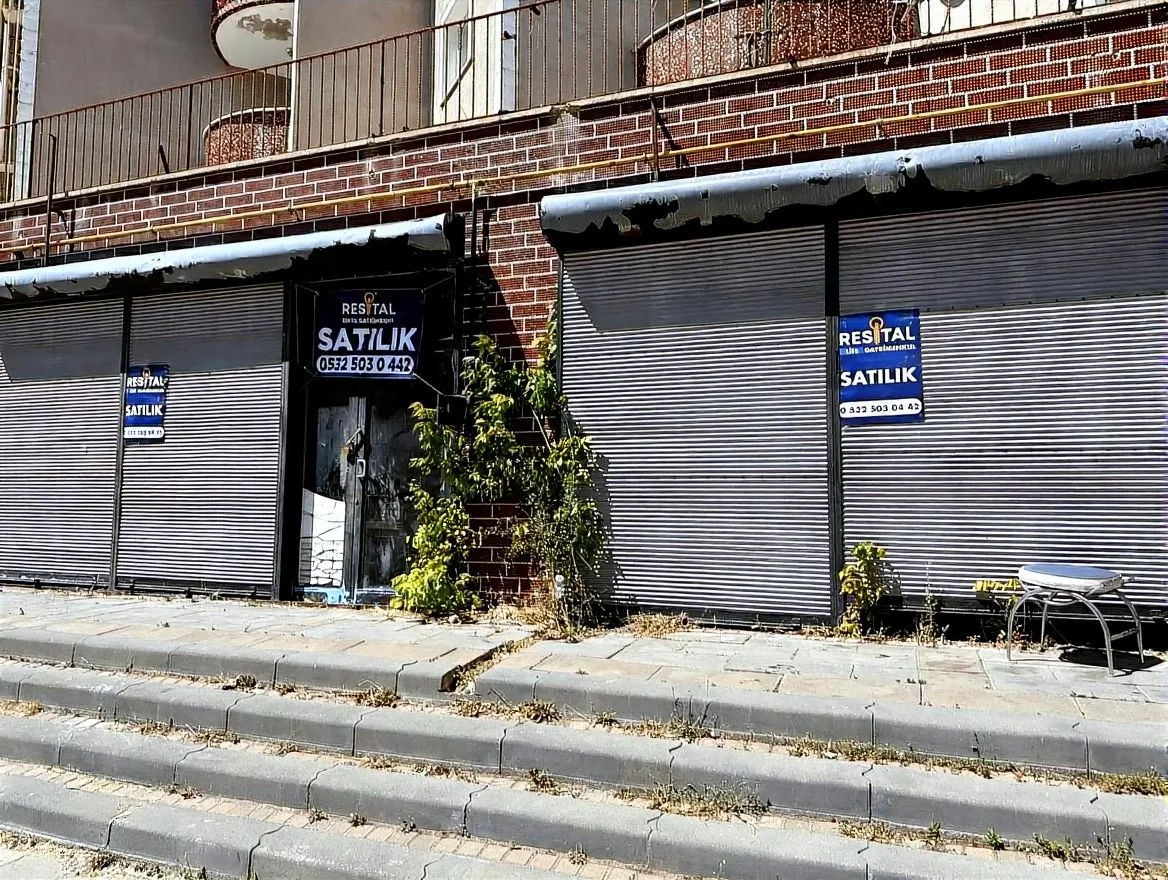 ERZURUM PALANDÖKEN MÜFTÜ SOLAKZADE MH. SATILIK DÜKKAN 128M²