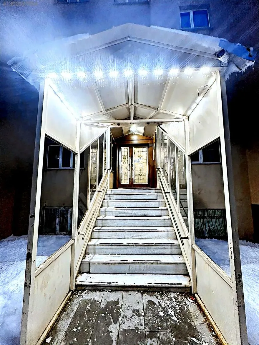 ERZURUM PALANDÖKEN SATILIK 3+1 DAİRE 155M² ASANSÖRLÜ - Fotoğraf 11