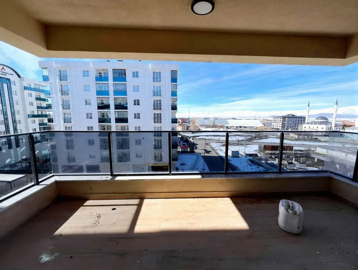 ERZURUM SATILIK SIFIR 3+1 DAİRE 144M² YAKUTIYE - Fotoğraf 17
