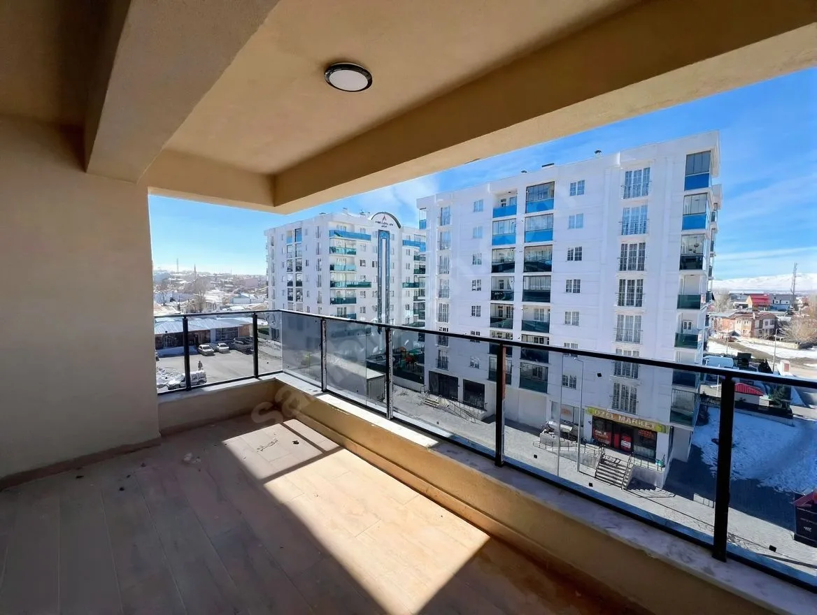 ERZURUM SATILIK SIFIR 3+1 DAİRE 144M² YAKUTIYE - Fotoğraf 18