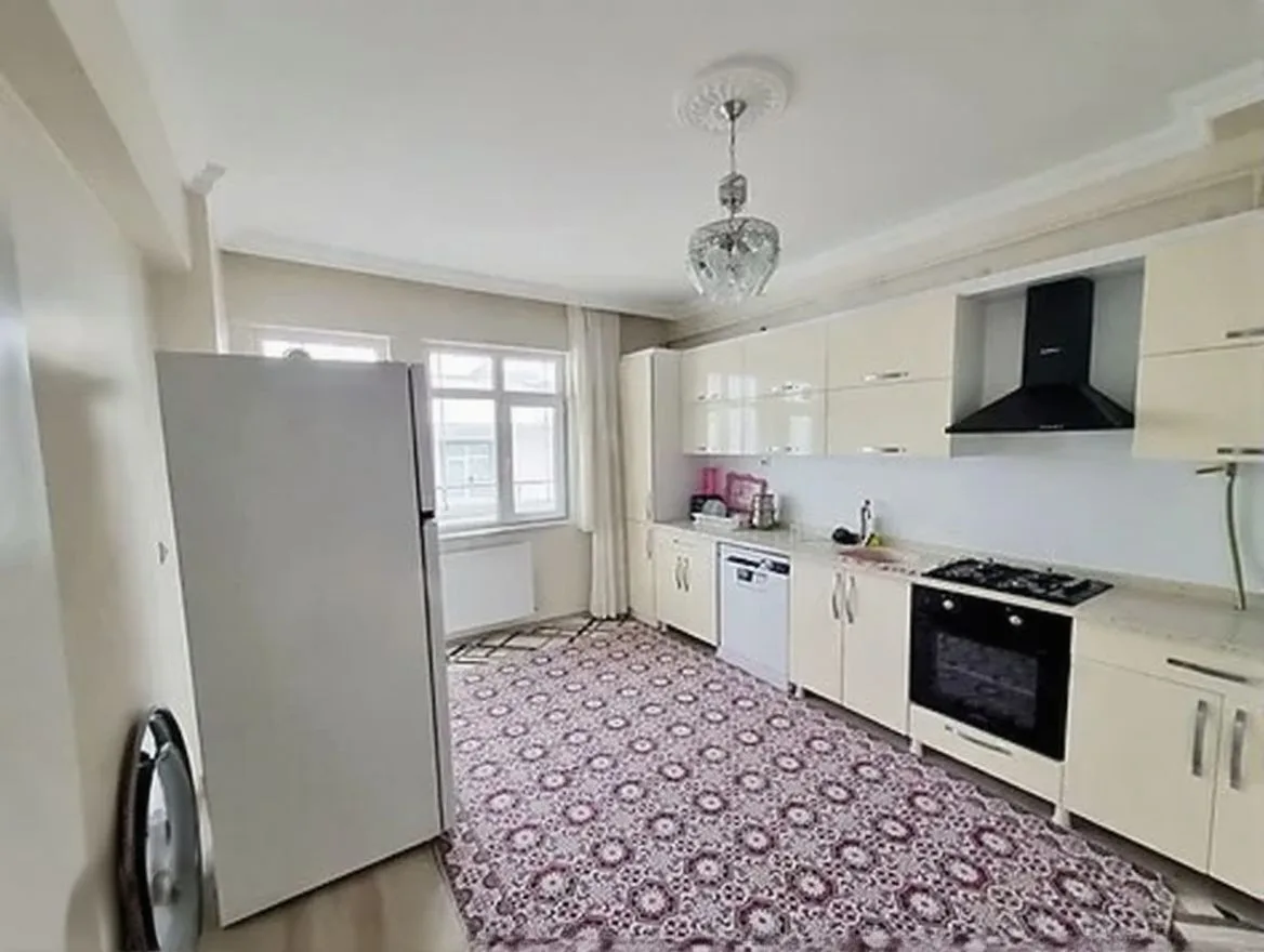 ERZURUM SATILIK 3+1 DAİRE | YAKUTIYE 150M² MERKEZİ ISITMALI