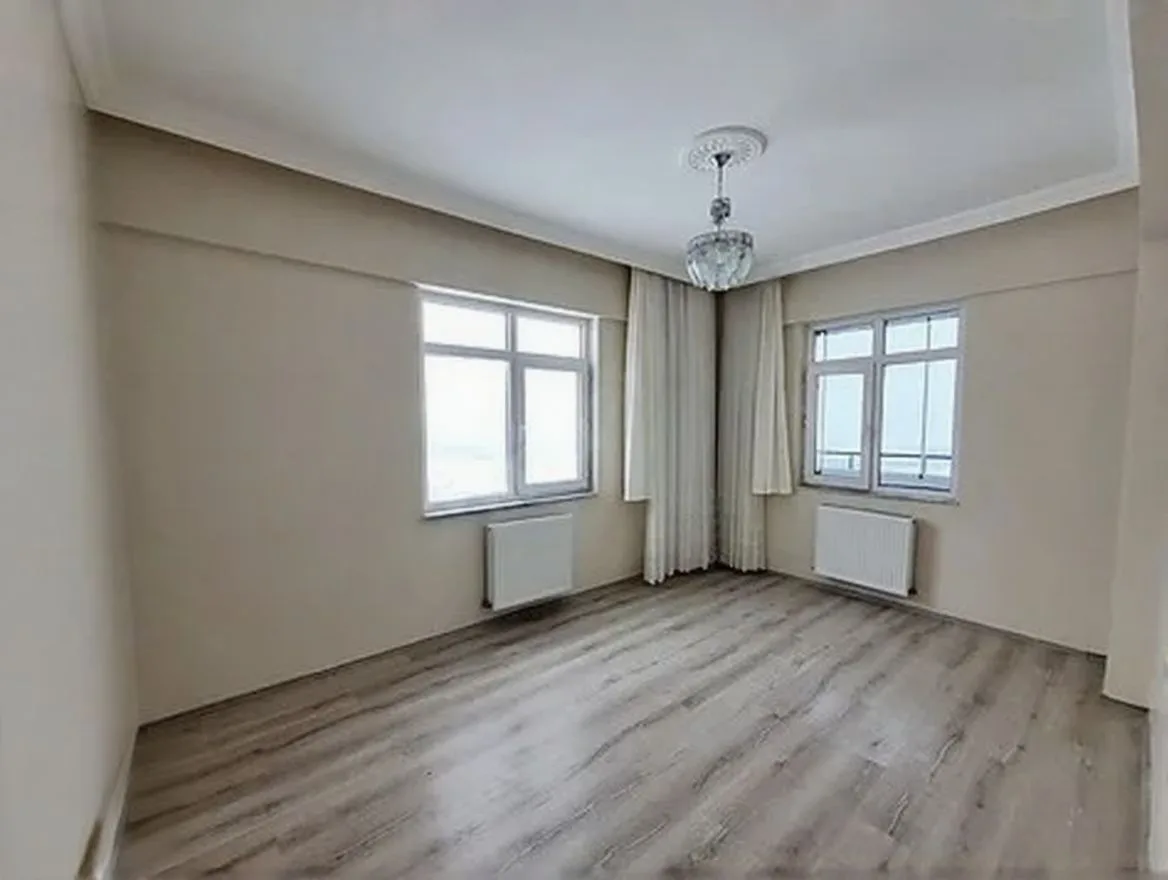 ERZURUM SATILIK 3+1 DAİRE | YAKUTIYE 150M² MERKEZİ ISITMALI - Fotoğraf 14